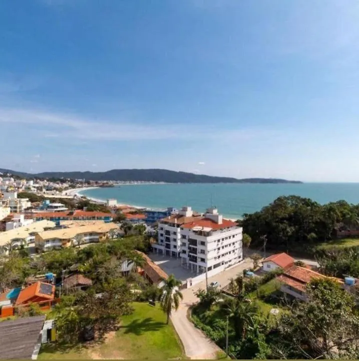 Bombinhas Apartment